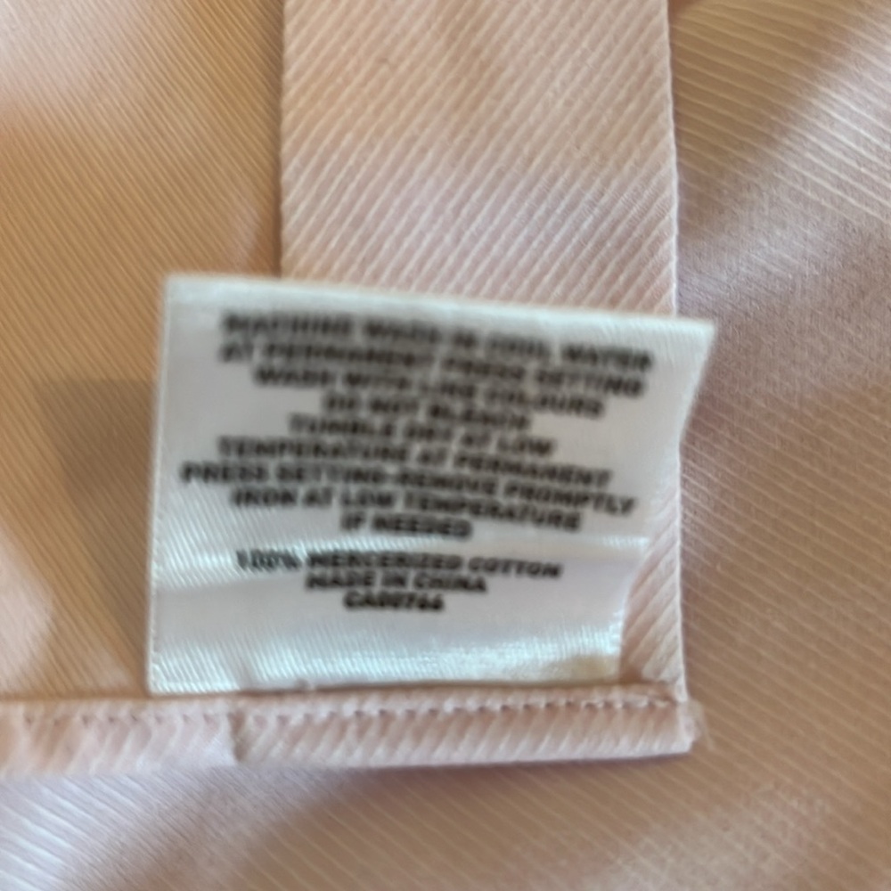 Jones New York men’s dress shirt in a pale pink shade in Great condition. - Picture 11 of 11